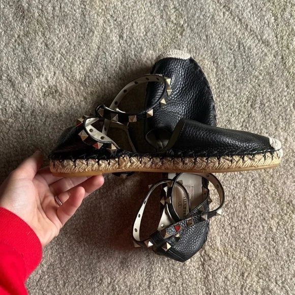 Valentino Black and Cream Espadrilles - Picture 2 of 4
